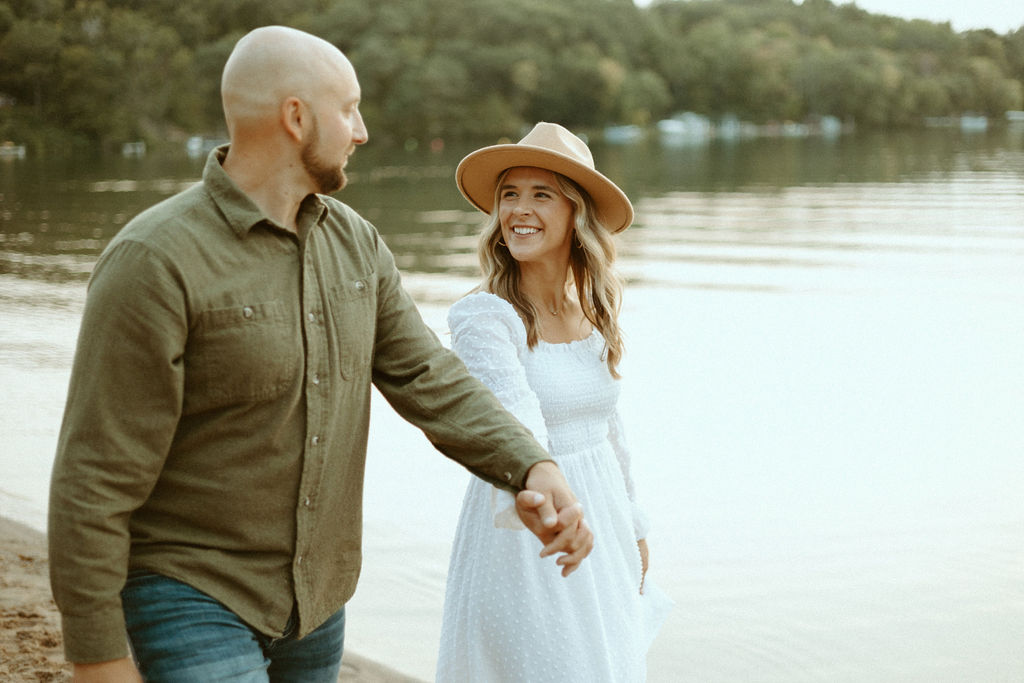Stillwater, Minnesota Engagement Photos with Couple on the Beach